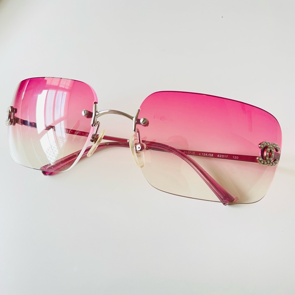 CHANEL Pink Gradient Rimless Sunglasses Crystal CC Detail , no booklet cloth - Picture 9 of 12